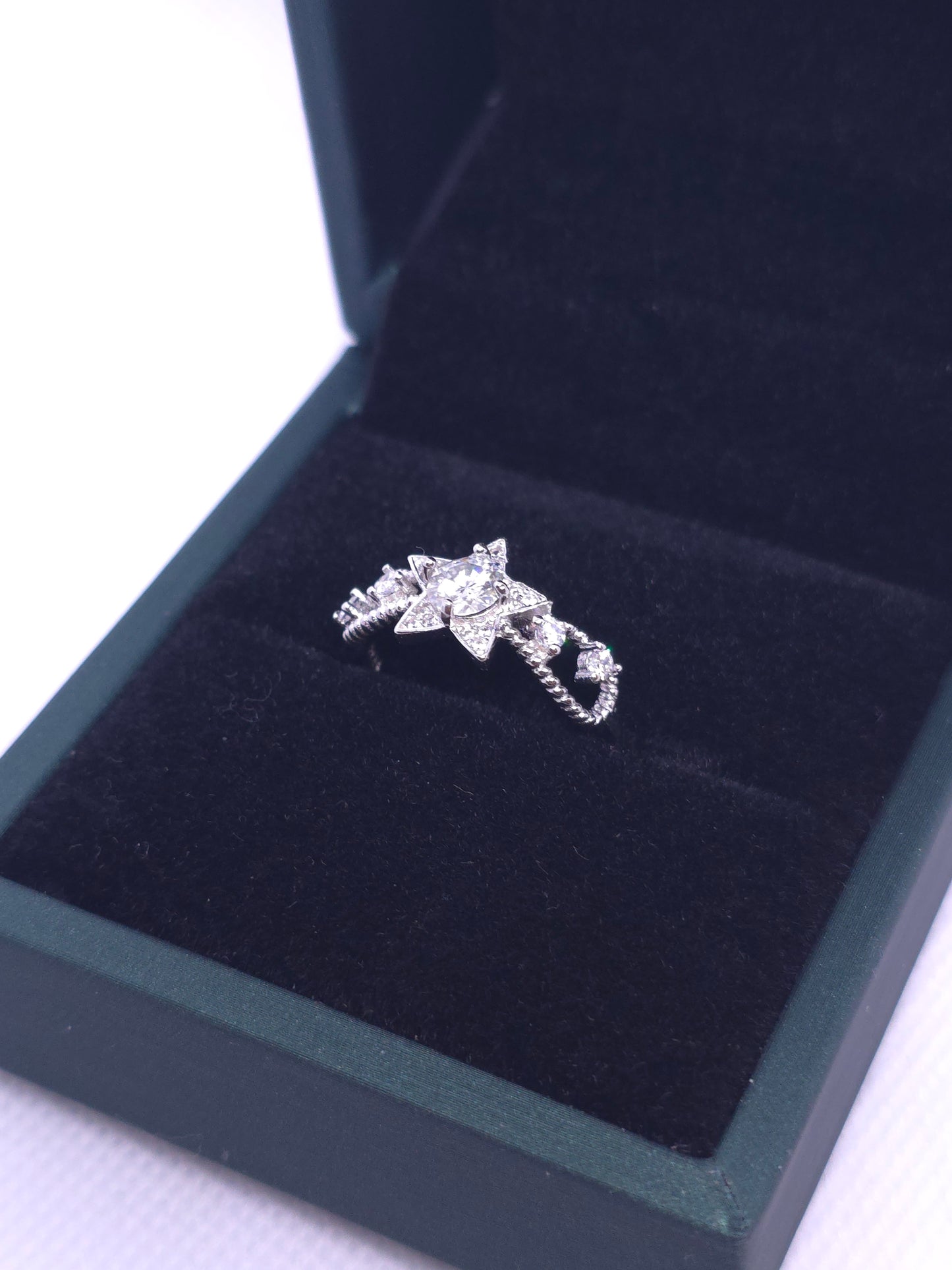 S925 - Moissanite Star Ring