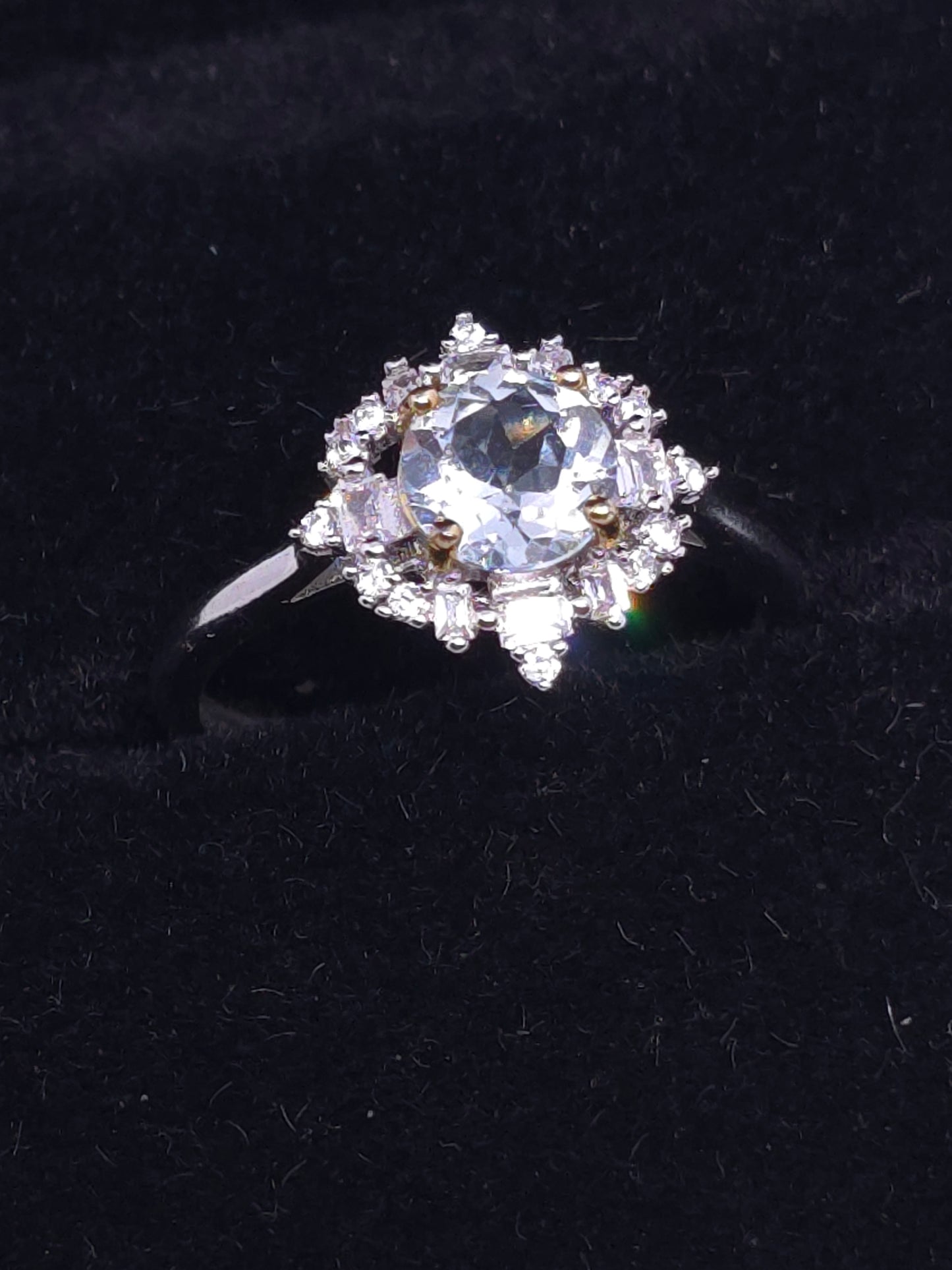 S925 - Moissanite Cluster Ring