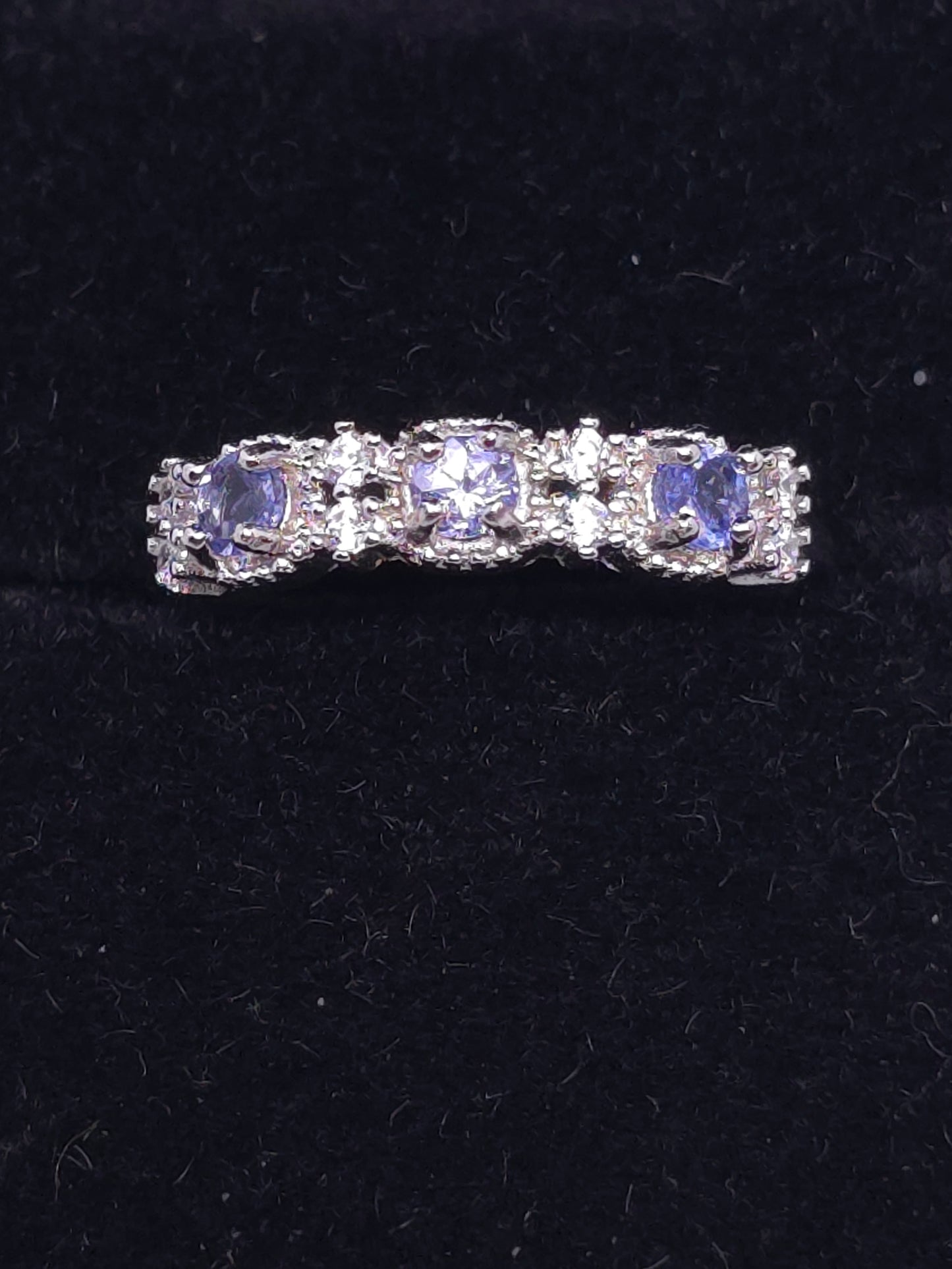 S925 - Tanzanite Eternity Ring