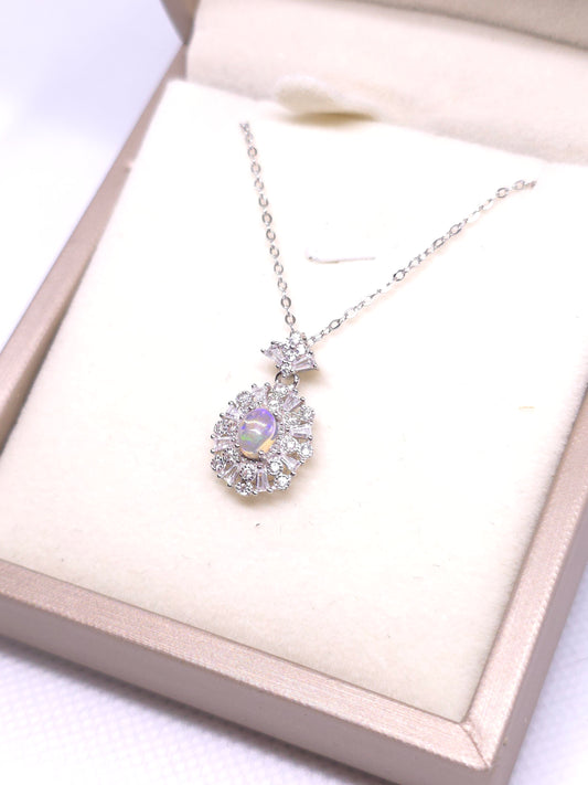 S925 - Opal Halo Necklace