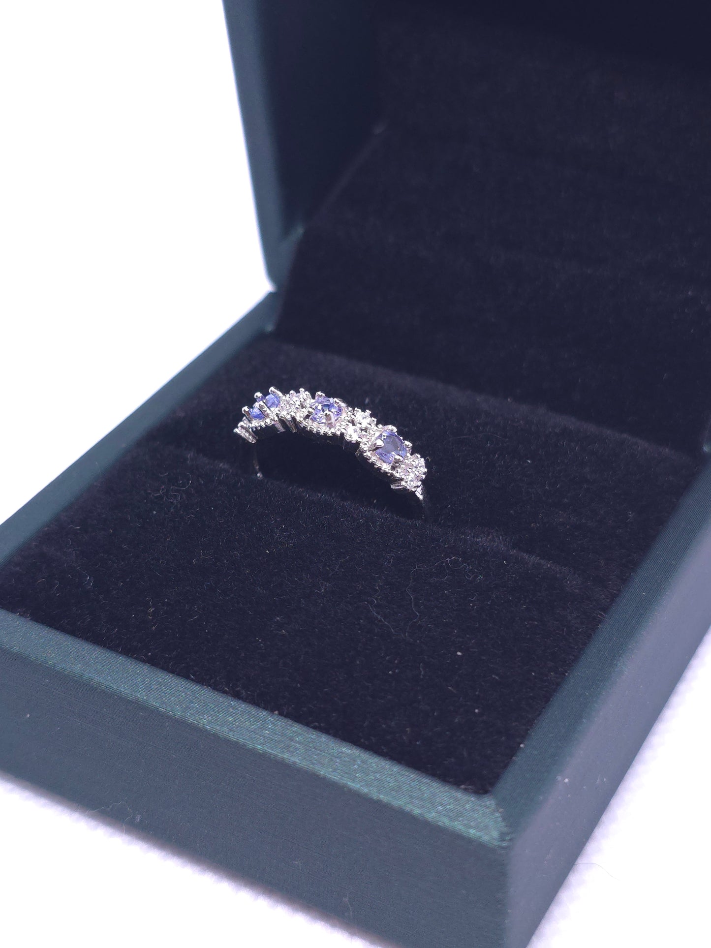 S925 - Tanzanite Eternity Ring