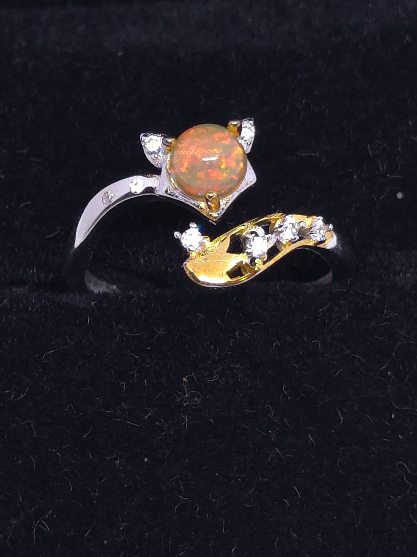 S925 - Opal Fox Ring